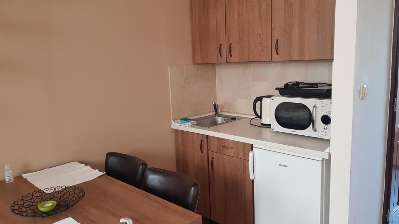 Végvár Delux apartman Gyula Esterno foto