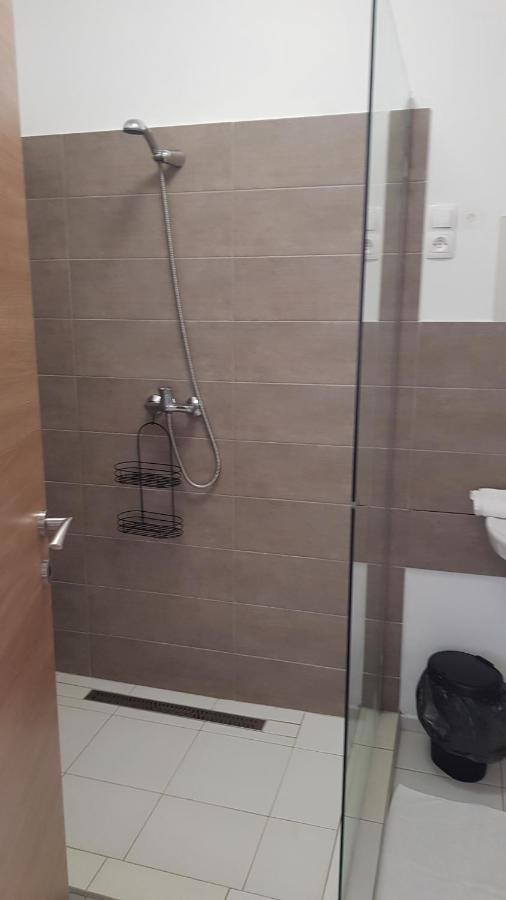 Végvár Delux apartman Gyula Esterno foto